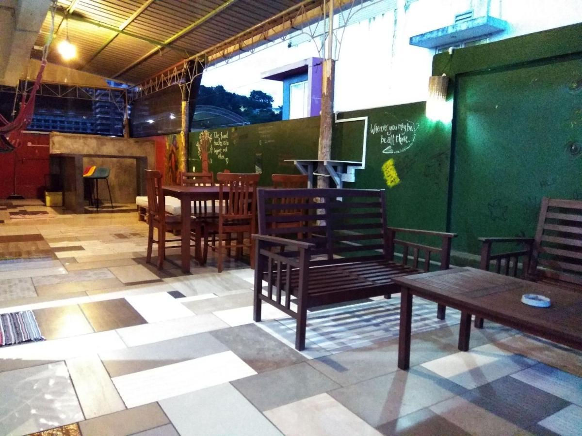 Sandakan Backpackers Hostel Exterior foto